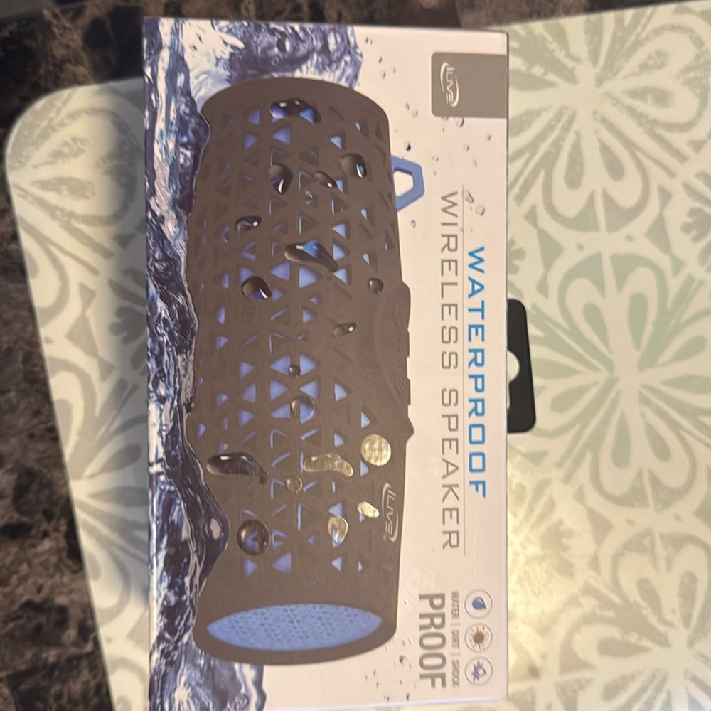 ILIVE WATERPROOF WIRELESS SPEAKER